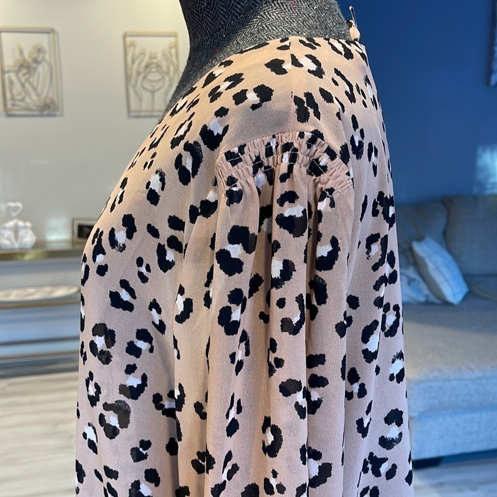 A New Day Leopard Print Bell Sleeve Blouse Size Large - Picture 8 of 10